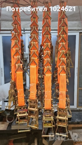 Тресчотка за колани