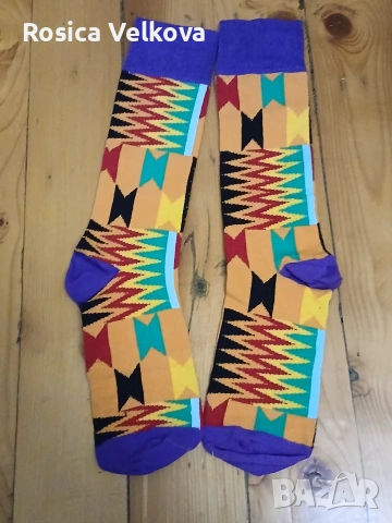 Шарени чорапи , снимка 4 - Дамски чорапи - 53513190