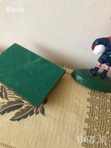 David Seaman Дейвид Сиймън фигурка футболист 17 см, снимка 6 - Колекции - 53333485