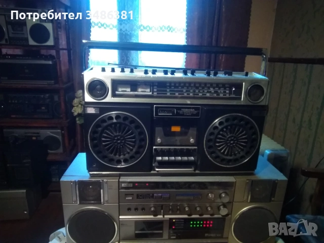 TOSHIBA RT 8840 S, снимка 3 - Радиокасетофони, транзистори - 53468424
