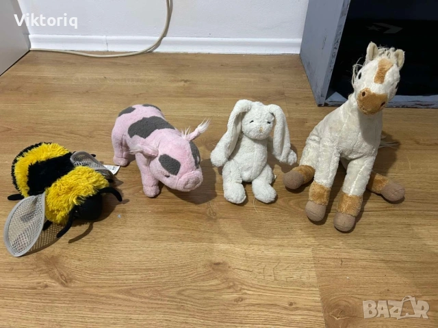 Лот от плюшени играчки