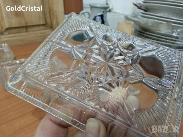 Стъклени чинии чинийки подноси , снимка 3 - Антикварни и старинни предмети - 36332304