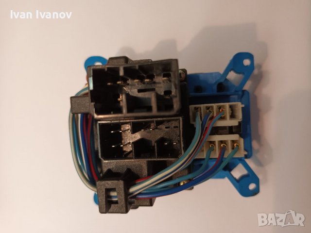 Бутони, копчета, за Lancia Y 95-03г. за централната конзола 735275135, снимка 11 - Части - 39408494