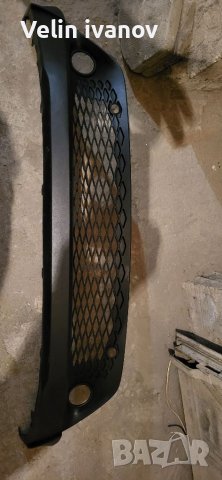 Решетка в предна броня за тойота CHR, снимка 4 - Части - 39653292