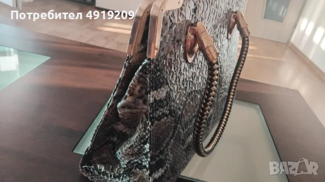 нова дамска чанта, снимка 2 - Чанти - 55965721