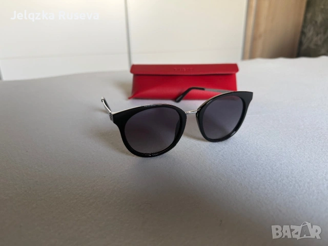 Дамски слънчеви очила GUESS , снимка 5 - Слънчеви и диоптрични очила - 53673973
