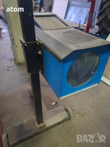 Messmatic FA-50 машина за регулиране на фарове, снимка 4 - Други машини и части - 53468935