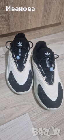 Adidas Originals Ozelia, снимка 4 - Маратонки - 42676688