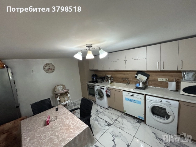 Къща в с. Млекарево, снимка 4 - Къщи - 52271458