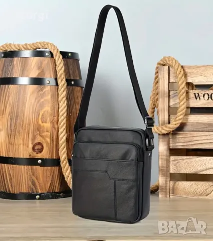 Практична и Елегантна Мъжка чанта (Във варианти Черна ест. и гланцова мека кожа), снимка 3 - Чанти - 49295521