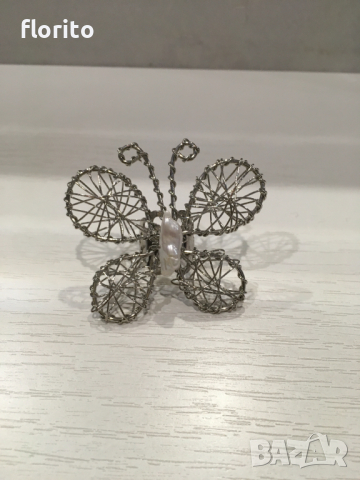 Ефектен пръстен, снимка 2 - Пръстени - 36241372