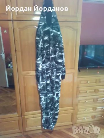 Камуфлажен  гащеризон , снимка 3 - Гащеризони - 47761282