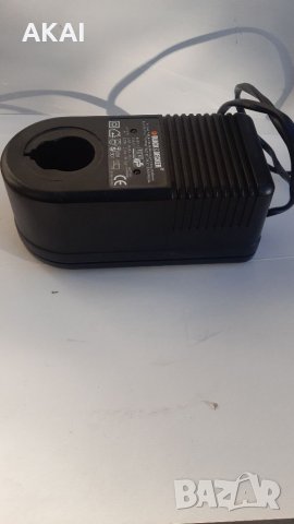 BLACK&DECKER 18V, снимка 4 - Винтоверти - 39136248