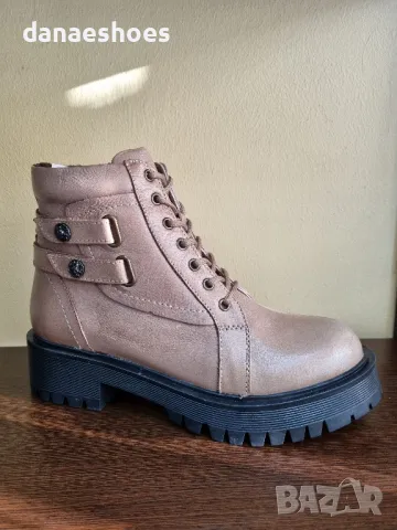 Дамски боти от естествена кожа в бежов цвят , снимка 2 - Дамски боти - 47952943