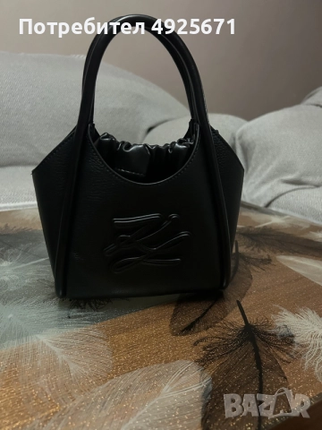 оригинална дамска чанта karl lagerfelt, снимка 2 - Чанти - 55749229