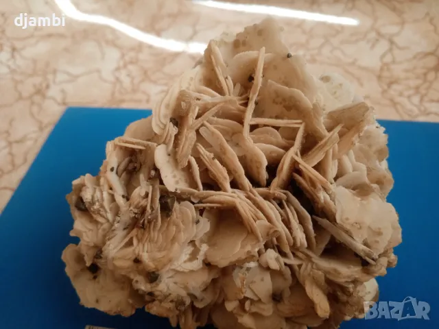 №176, Кристали,Минерали,Мадан,Калцит,Калцит Папиршпат,, снимка 2 - Декорация за дома - 48087181