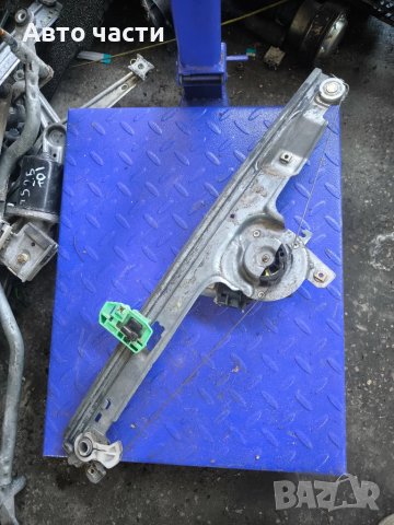 Стъклоповдигач преден десен Scenic 2 400749K 117358B Renault, снимка 2 - Части - 51138017