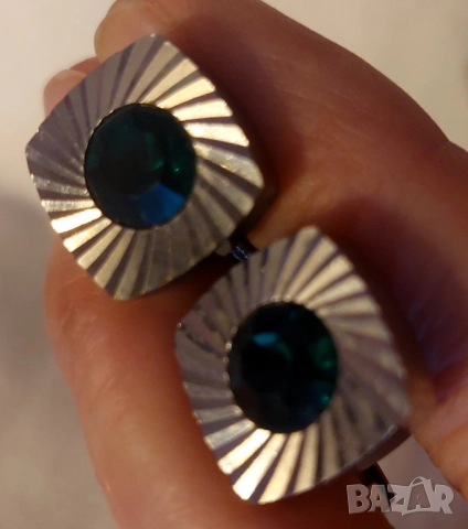 копчета за ръкавели със зелен камък, снимка 5 - Колиета, медальони, синджири - 51757443