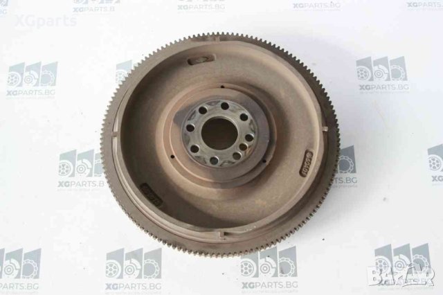  Маховик за Mercedes C-class W202 C220D 95к.с. (1993-2000), снимка 2 - Части - 41082765