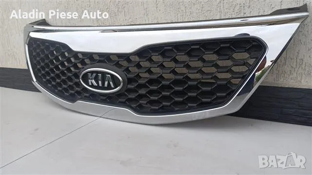 Централна решетка Kia Sorento година 2009 2010 2011 2012 код 86350 2P000 , снимка 2 - Аксесоари и консумативи - 50440708