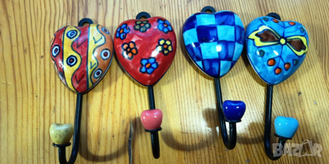 Ръчно рисувани керамични закачалки във форма на сърце, снимка 2 - Декорация за дома - 53296102