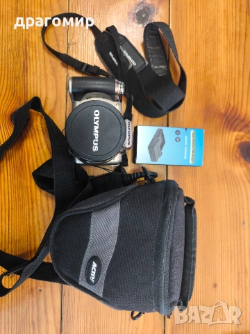 OLYMPUS SP-810UZ 14 MEGAPIXEL