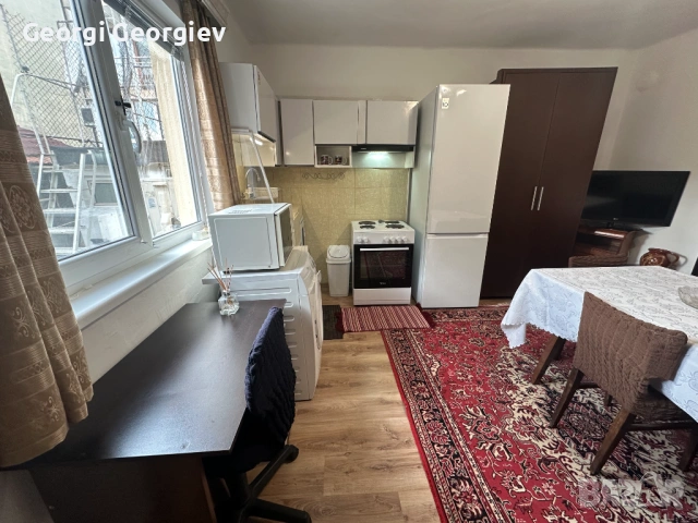 Къща под наем в широкия център на Варна, снимка 3 - Къщи - 53259070