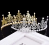 Голяма корона тиара злятист сребрист цвят с перли за декорация на торта , снимка 1