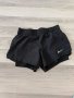 Дамски Шорти Nike, снимка 1 - Къси панталони и бермуди - 42044764