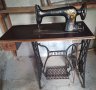 Продава старинна,работеща, крачна шевна машина СИНГЕР, модел 31К15 , снимка 3
