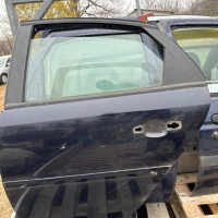 Задна лява синя врата Опел Вектра С Ц Opel Vectra C GTS, снимка 1 - Части - 44615795