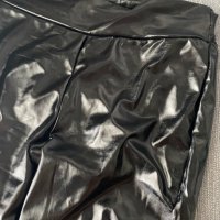 	нов Лачен панталон S латекс / винил ефект марка bik bok, снимка 2 - Клинове - 38846061