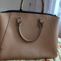 Нова чанта, снимка 2 - Чанти - 34407997
