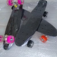 Черен светещ пениборд много модели скейтборд skateboard pennyboard, снимка 6 - Скейтборд, ховърборд, уейвборд - 35773988