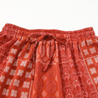 Дамска червена пола в бохемски стил, снимка 2 - Поли - 44598029