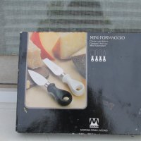 Комплект ножове ''Fiskars'' за сирене, снимка 1 - Прибори за хранене, готвене и сервиране - 40644382