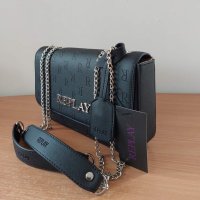 Черна чанта  Replay код Br309, снимка 4 - Чанти - 36010904
