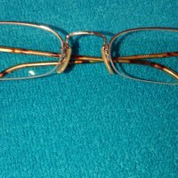Calvin Klein
очила , снимка 1 - Слънчеви и диоптрични очила - 42165988