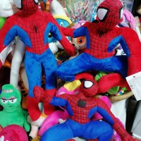 Плюшени играчки Спайдърмен, снимка 1 - Плюшени играчки - 39059518