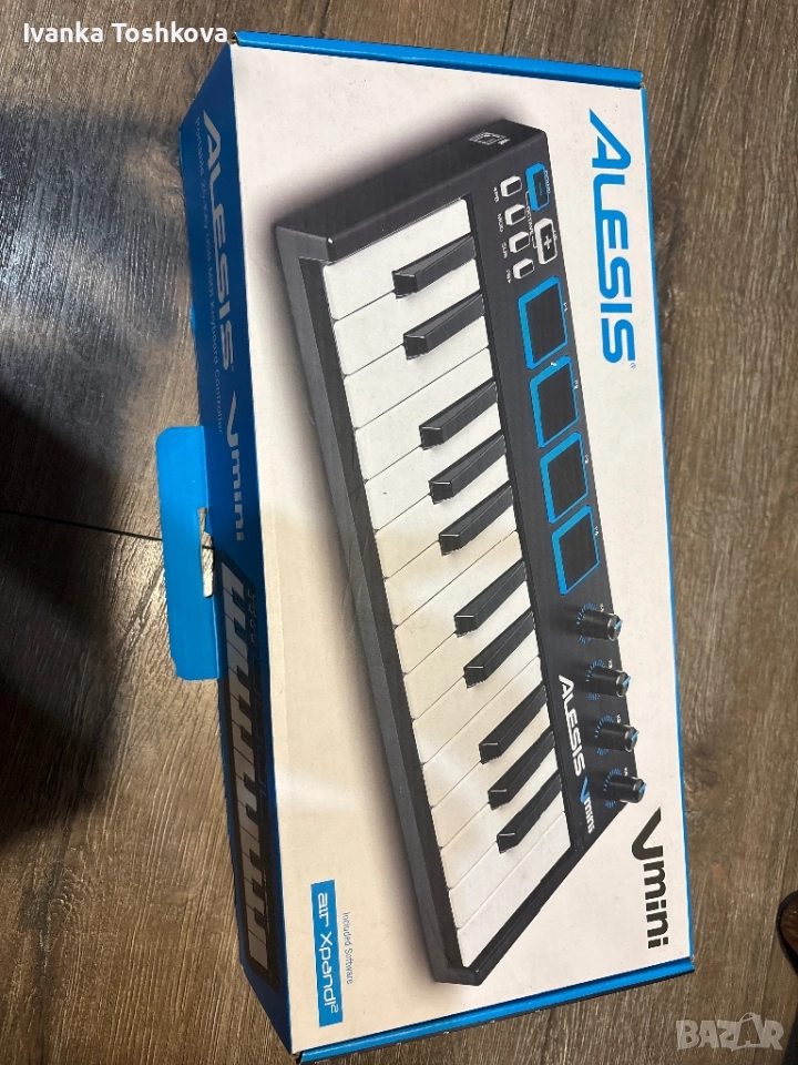 Миди клавиатура Alesis V Mini Portable 25-Key USB, снимка 1
