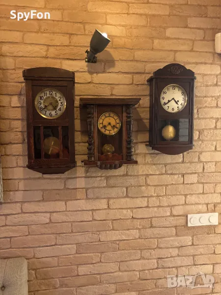 Стари стенни часовници с махало, снимка 1