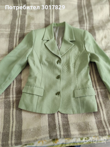 Дамски костюм с пола, снимка 1