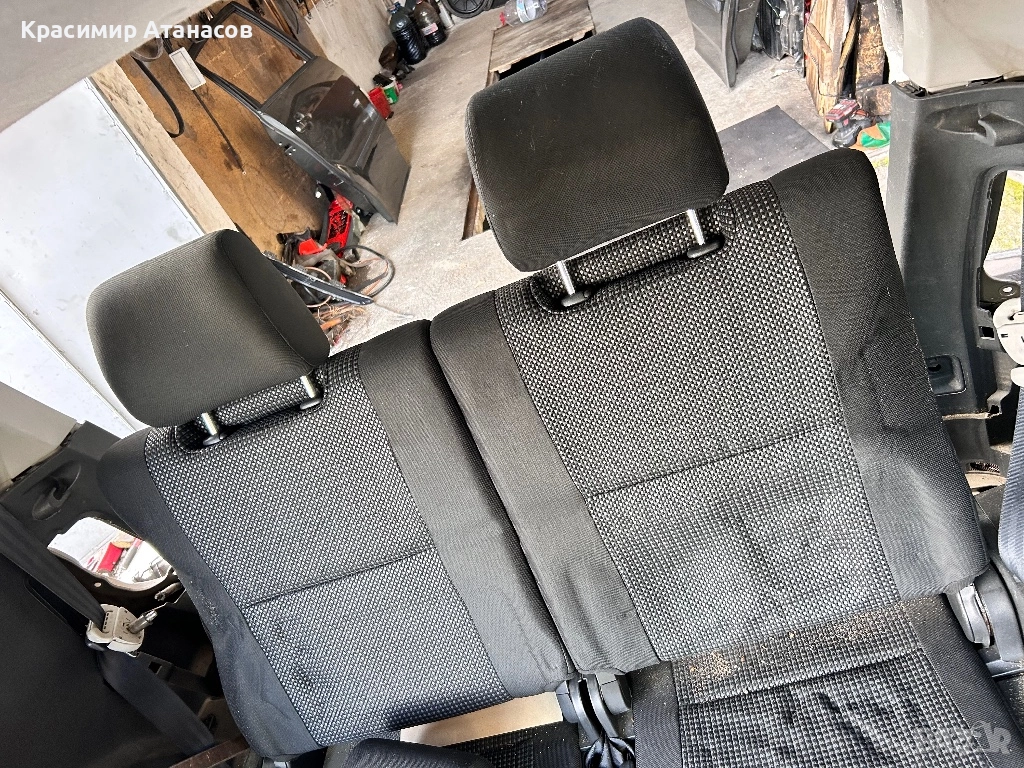 Подглавник седалка задни за Тойота корола версо. 2004-2008г, снимка 1