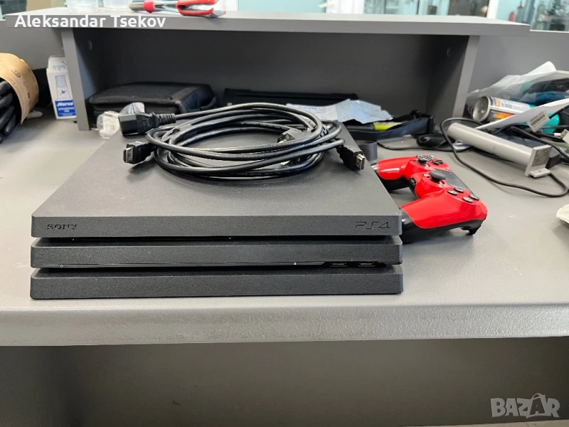 Sony Playstation 4 Pro (PS4 Pro), снимка 1