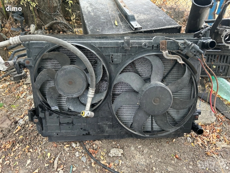 радиатор VW Seat Audi Skoda дифузьор воден климатичен перка перки 1K0121251CD, снимка 1