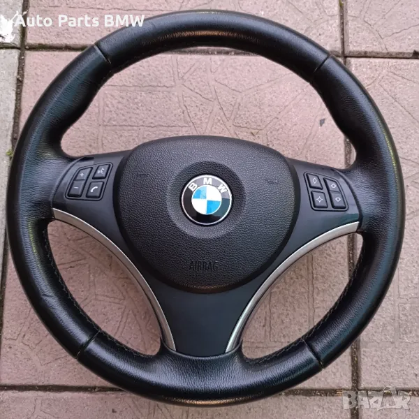 Спортен волан 
BMW Е90 Е91 Е92 Е93 Е81 Е82 Е87 Е88 , снимка 1