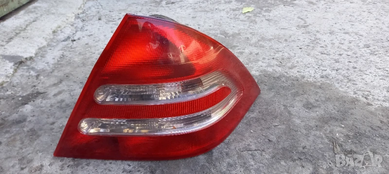 Десен стоп за Mercedes C-Class W203, снимка 1