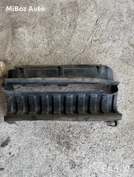 Дифузьор радиатор охлаждане Рейндж Роувър Range Rover L322, снимка 1