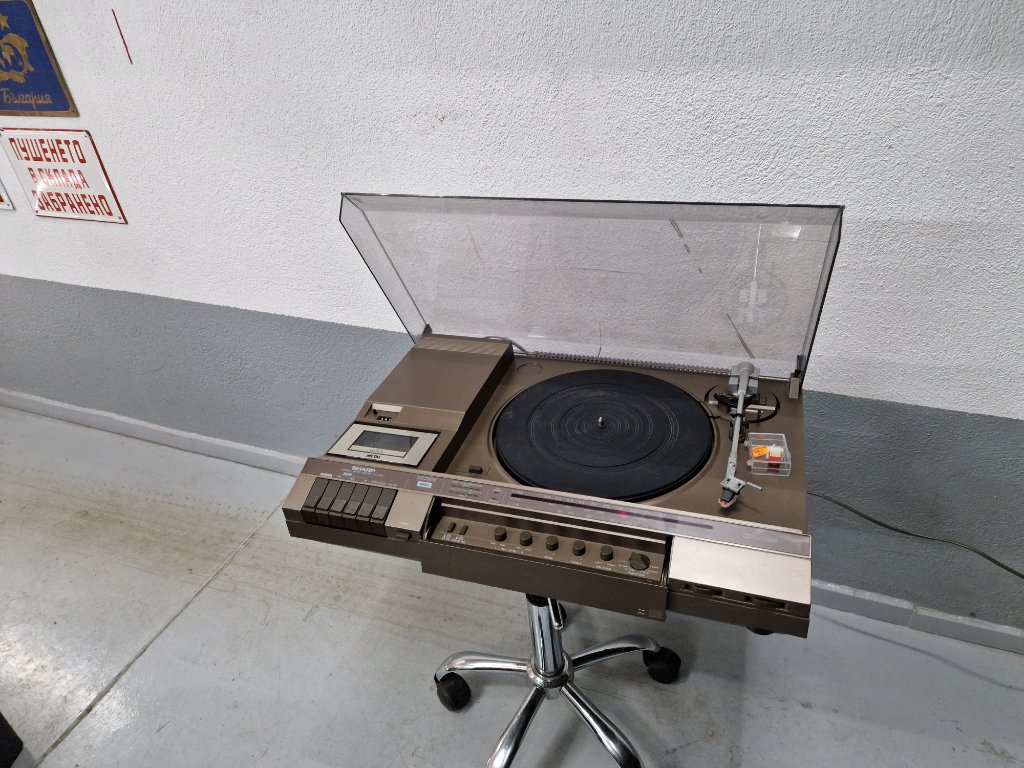 Sharp stereo music center sg 280 в Аудиосистеми в София