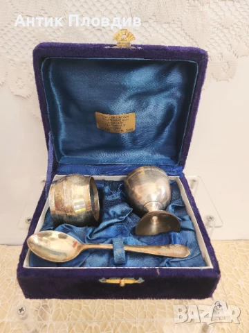 Винтидж комплект за кръщене от Links of Lincoln, снимка 2 - Други - 50780235